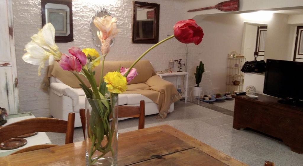 La Tana Del Nano Apartment อังโกนา ภายนอก รูปภาพ