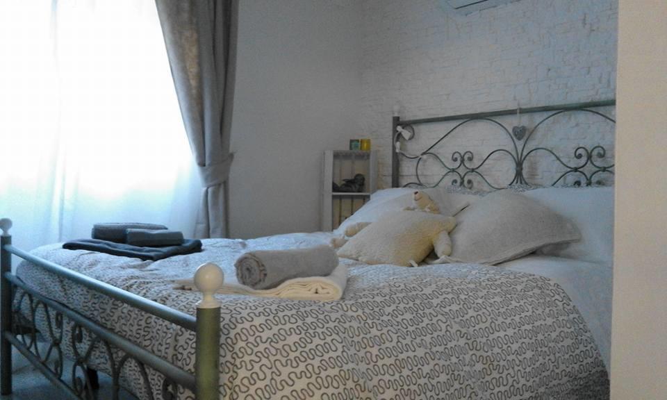 La Tana Del Nano Apartment อังโกนา ภายนอก รูปภาพ